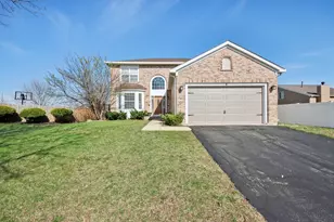 6 Kingsbrooke Ct, Bolingbrook, IL 60440 - Photo 1