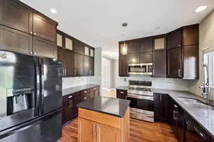 6 Kingsbrooke Ct, Bolingbrook, IL 60440 - Photo 7