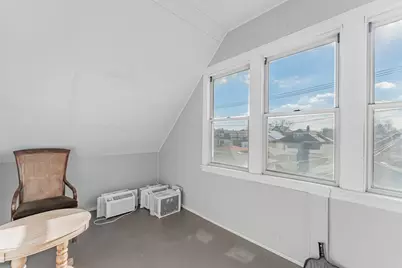 4933 W Berenice Avenue #2, Chicago, IL 60641 - Photo 15