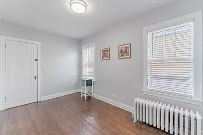 4933 W Berenice Avenue #2, Chicago, IL 60641 - Photo 9