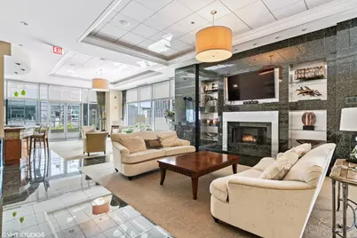 160 E Illinois Street #1302, Chicago, IL 60611 - Photo 19