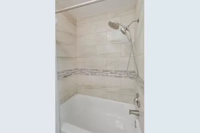 508 Beechwood Drive, Round Lake, IL 60073 - Photo 19