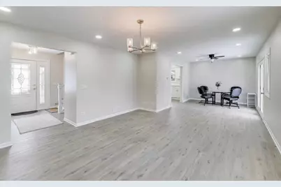 508 Beechwood Drive, Round Lake, IL 60073 - Photo 5