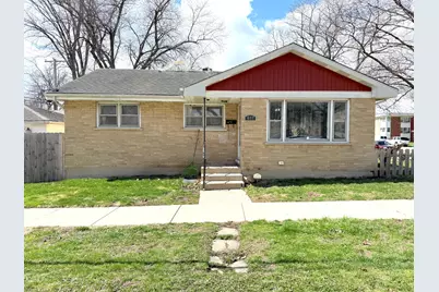 617 McKinley Avenue, Mundelein, IL 60060 - Photo 1
