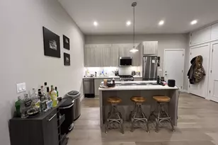 3757 N Sheffield Ave, Chicago, IL 60613 - Photo 3