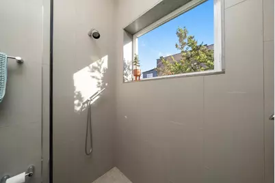 1529 N Harding Avenue, Chicago, IL 60651 - Photo 17