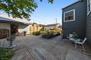 1529 N Harding Ave, Chicago, IL 60651 - Photo 3