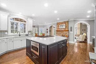 119 Settlers Dr, Naperville, IL 60565 - Photo 17