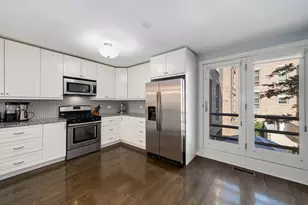 [Address not provided], Chicago, IL 60614 - Photo 11