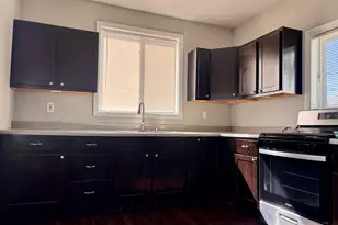 620 Oneida St, Joliet, IL 60435 - Photo 3