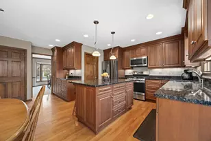 1310 Champion Forest Ct, Wheaton, IL 60187 - Photo 5