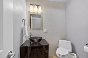 1502 N Artesian Ave, Chicago, IL 60622 - Photo 25