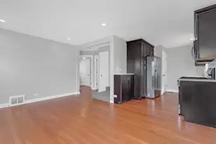 343 Frederick Ave, Bellwood, IL 60104 - Photo 5