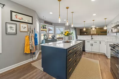 946 Pin Oak Circle, Cary, IL 60013 - Photo 3