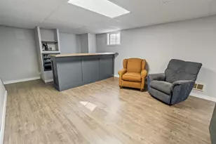 946 Pin Oak Cir, Cary, IL 60013 - Photo 21