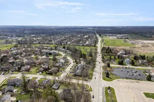 946 Pin Oak Cir, Cary, IL 60013 - Photo 27