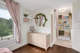 871 S Chatham Ave, Elmhurst, IL 60126 - Photo 23