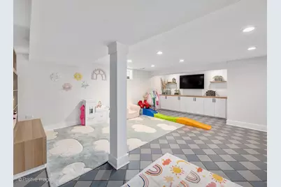 871 S Chatham Avenue, Elmhurst, IL 60126 - Photo 27