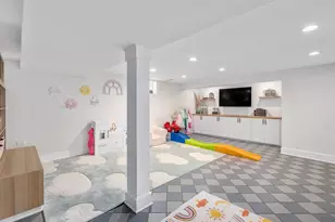 871 S Chatham Ave, Elmhurst, IL 60126 - Photo 27