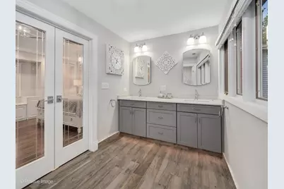 871 S Chatham Avenue, Elmhurst, IL 60126 - Photo 21