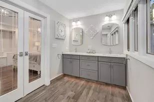 871 S Chatham Ave, Elmhurst, IL 60126 - Photo 21