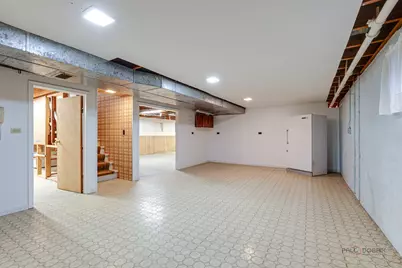 1407 N Douglas Avenue, Arlington Heights, IL 60004 - Photo 31