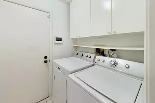 1422 Madison Rd, Buffalo Grove, IL 60089 - Photo 9