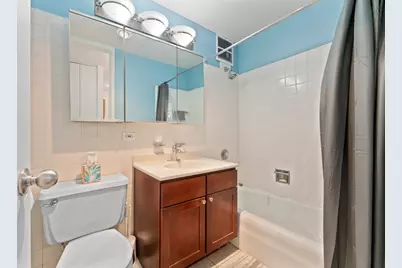 655 W Irving Park Road #4408, Chicago, IL 60613 - Photo 9