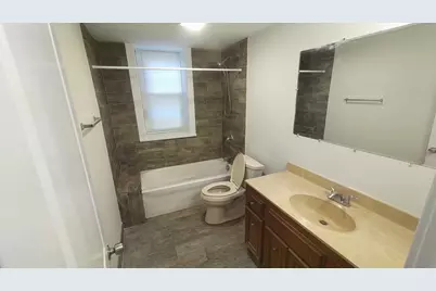 109 N Center Street #G, Joliet, IL 60435 - Photo 7