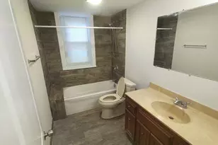 109 N Center St, Joliet, IL 60435 - Photo 7