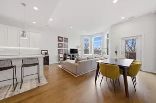 1739 N Humboldt Blvd, Chicago, IL 60647 - Photo 3