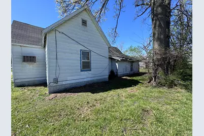 712 Rhodes Street, Centralia, IL 62801 - Photo 15