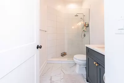 3517 N Reta Avenue #2F, Chicago, IL 60657 - Photo 11