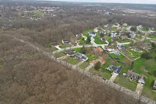 1122 Douglas Ln, Crete, IL 60417 - Photo 29