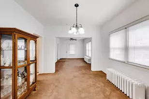 534 N May St, Aurora, IL 60506 - Photo 11