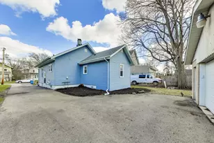 534 N May St, Aurora, IL 60506 - Photo 27