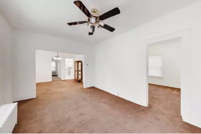 534 N May Street, Aurora, IL 60506 - Photo 7