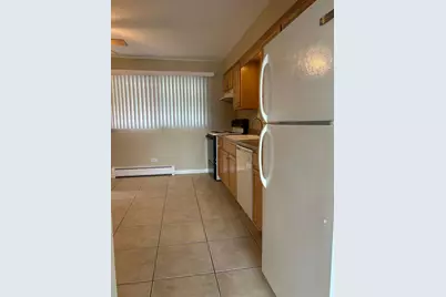 [Address not provided], La Grange, IL 60525 - Photo 9