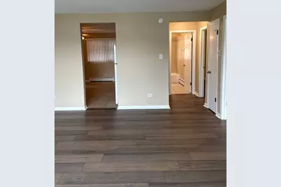 [Address not provided], La Grange, IL 60525 - Photo 15