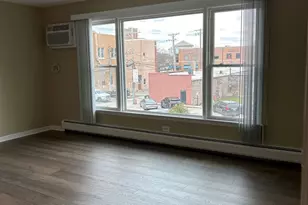 [Address not provided], La Grange, IL 60525 - Photo 17