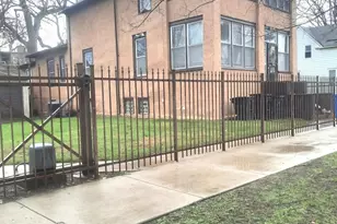 2665 E 77th St, Chicago, IL 60649 - Photo 41