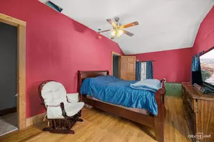 107 E Comanche Ave, Shabbona, IL 60550 - Photo 9