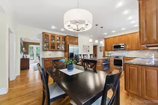 1005 Stonehedge Rd, Saint Charles, IL 60174 - Photo 17