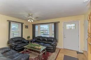 1431 N Hillside Ave, Berkeley, IL 60163 - Photo 3