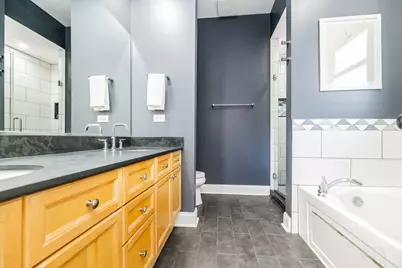 4425 N Racine Avenue #2N, Chicago, IL 60640 - Photo 17