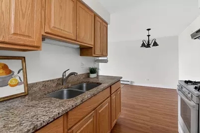 1188 Royal Glen Drive #311, Glen Ellyn, IL 60137 - Photo 5