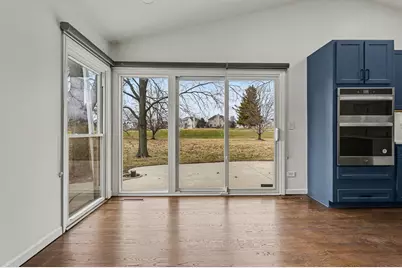 3002 N Maple Tree Lane, Wadsworth, IL 60083 - Photo 7