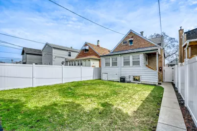 3918 N Nordica Avenue, Chicago, IL 60634 - Photo 17