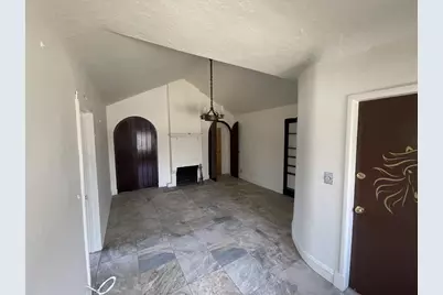 1155 Saint Johns Avenue #E, Highland Park, IL 60035 - Photo 3