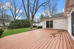 1120 N Brainard St, Naperville, IL 60563 - Photo 15
